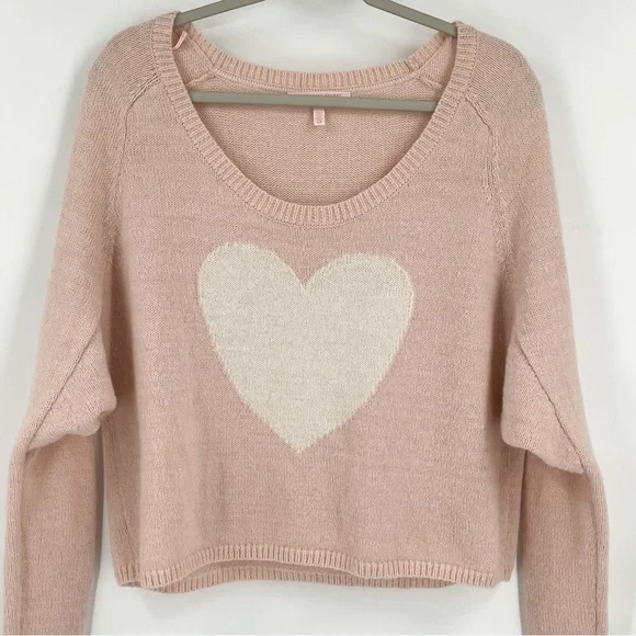 Victoria’s Secret Acrylic Wool Blend Pink Heart Long Sleeve Sweater Womens Small - Picture 2 of 9
